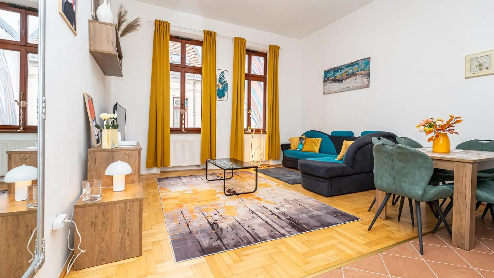 My Gozsdu Historic Passage Apartment Budapest