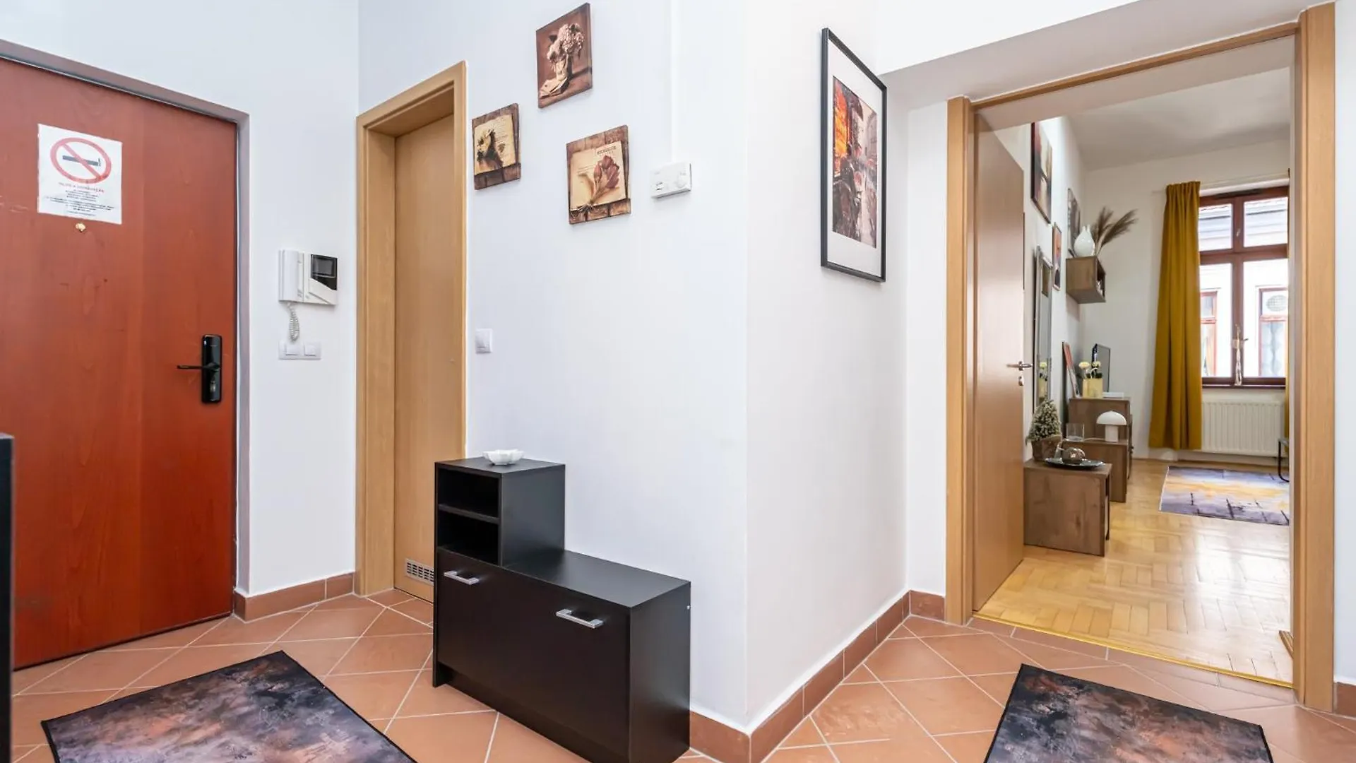 My Gozsdu Historic Passage Apartment Budapest