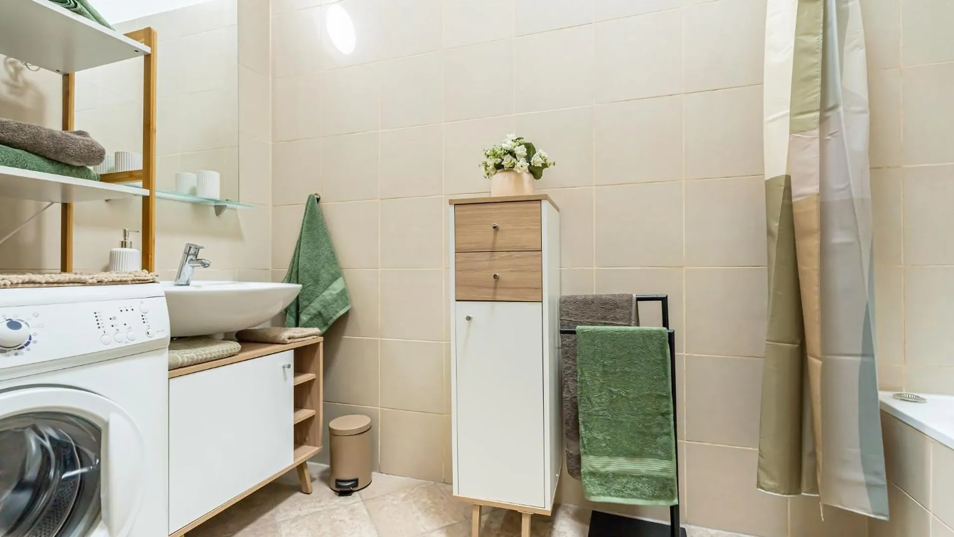 My Gozsdu Historic Passage Apartment Budapest 0*,  Hungary