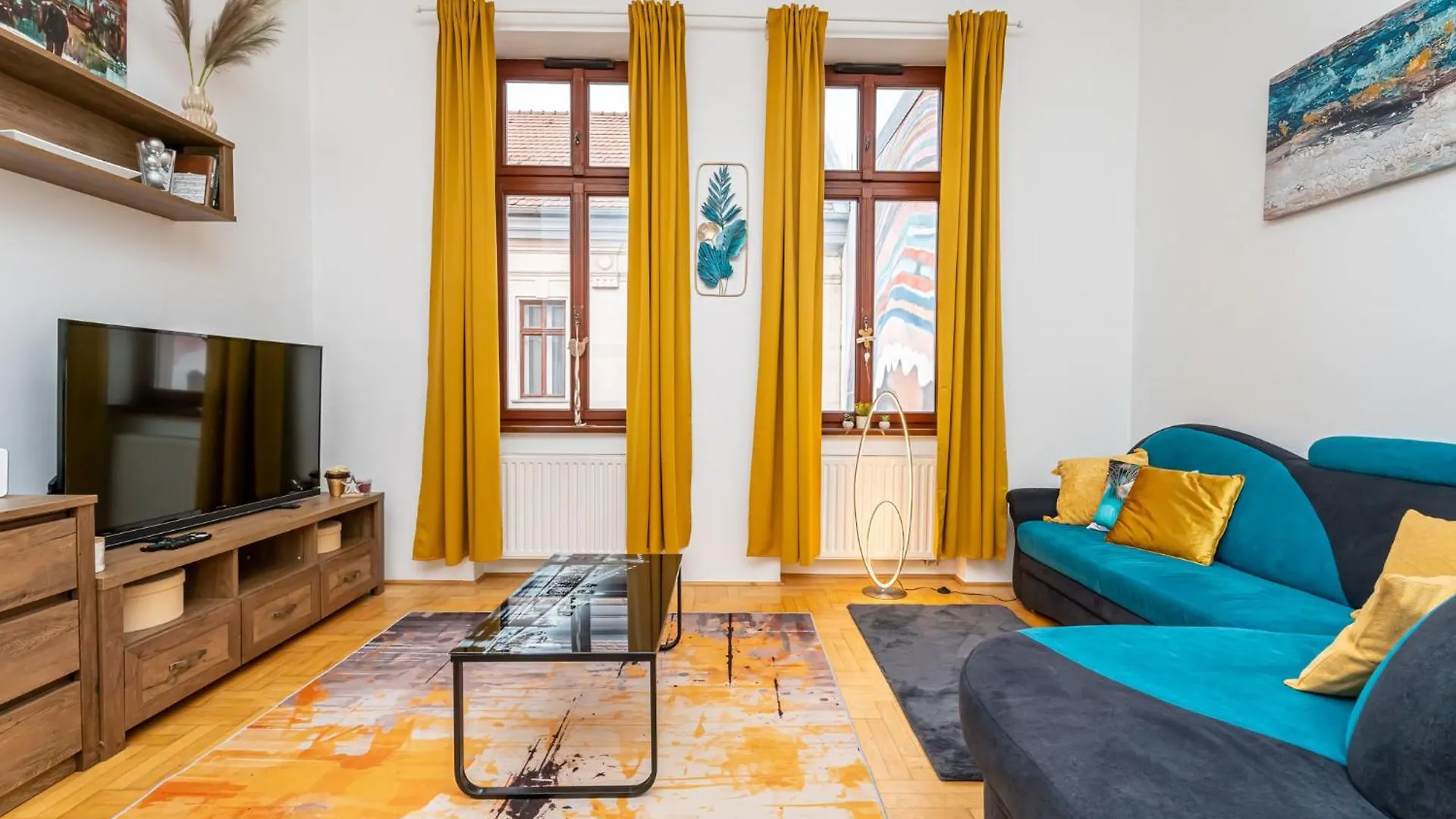 My Gozsdu Historic Passage Apartment Budapest
