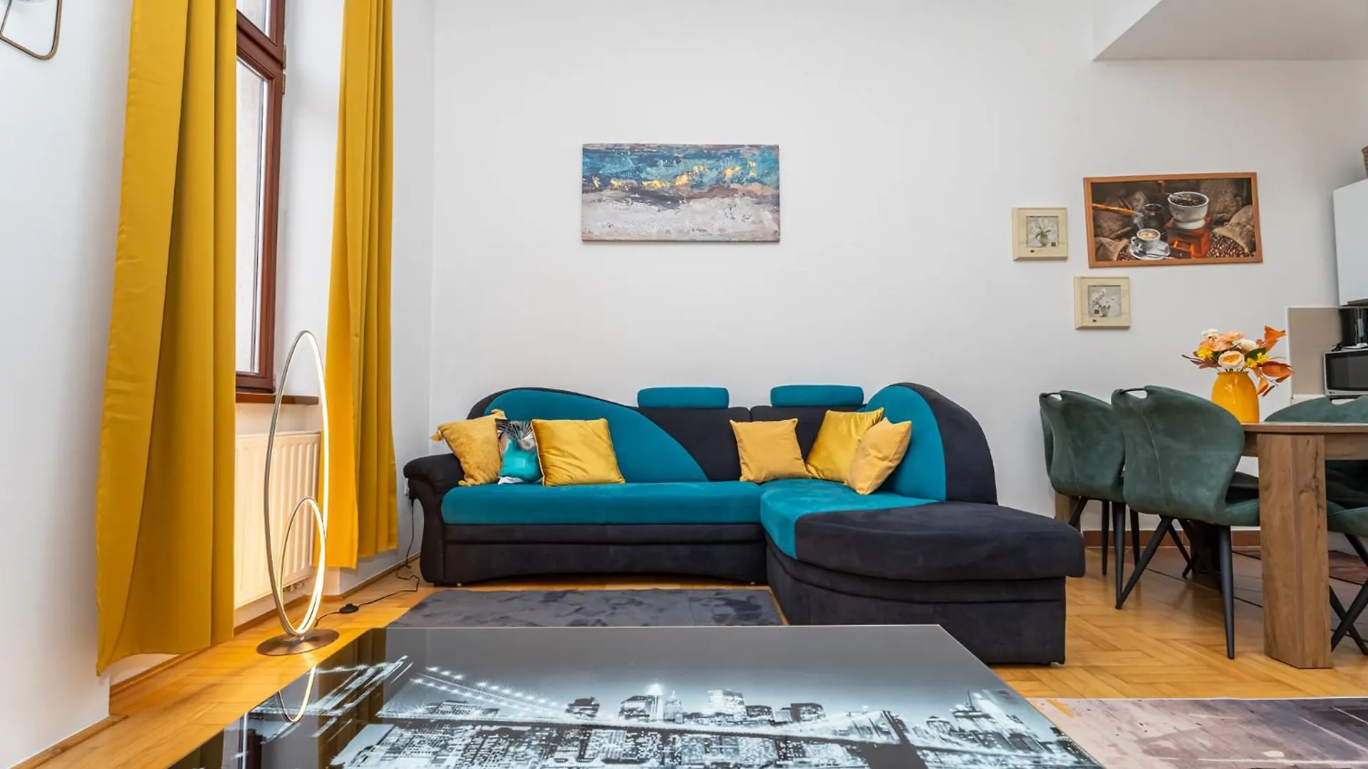 My Gozsdu Historic Passage Apartment Budapest